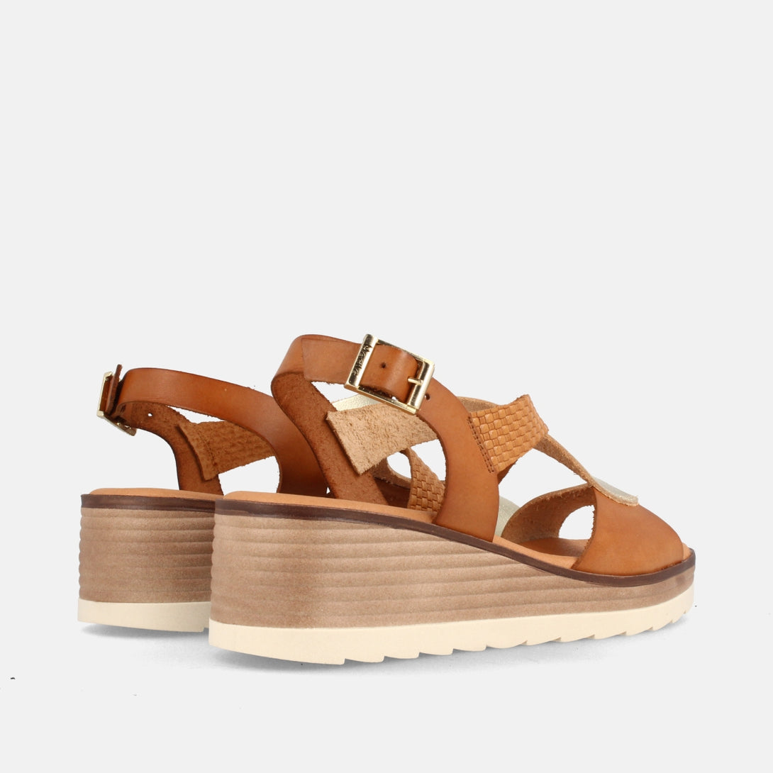 AKRON COMBI AVELLANA/LILIAN TOAST-2